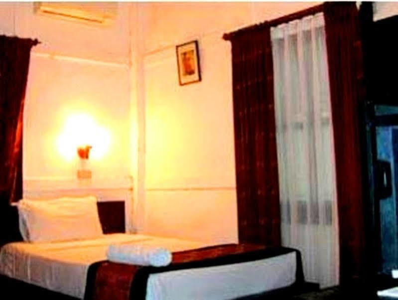 La Ong Dao Hotel1 Виентиане Екстериор снимка